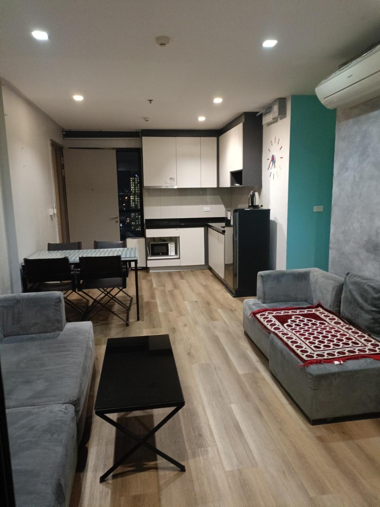 The Base Pattaya By Feng Apartment Ngoại thất bức ảnh