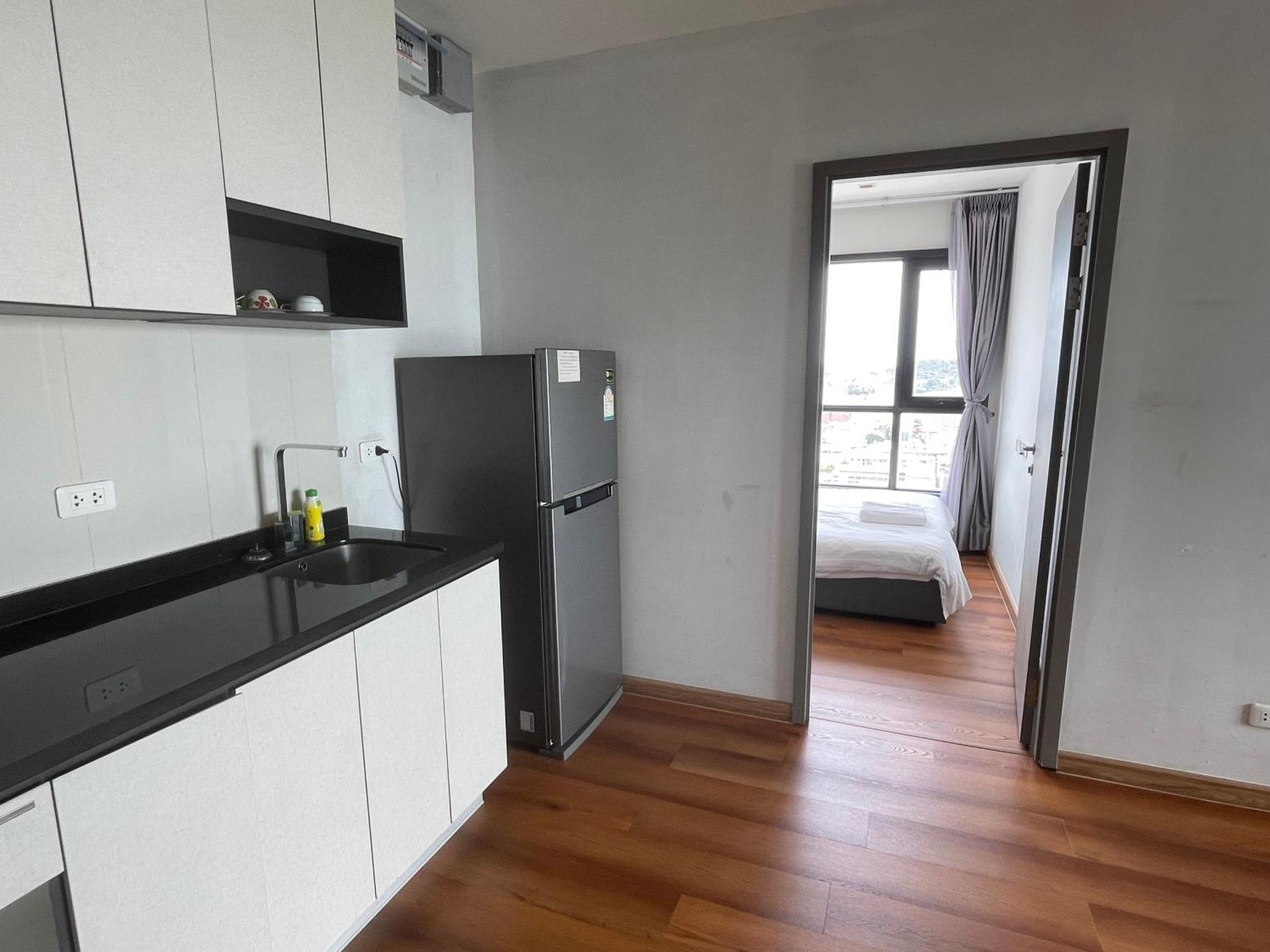 The Base Pattaya By Feng Apartment Ngoại thất bức ảnh