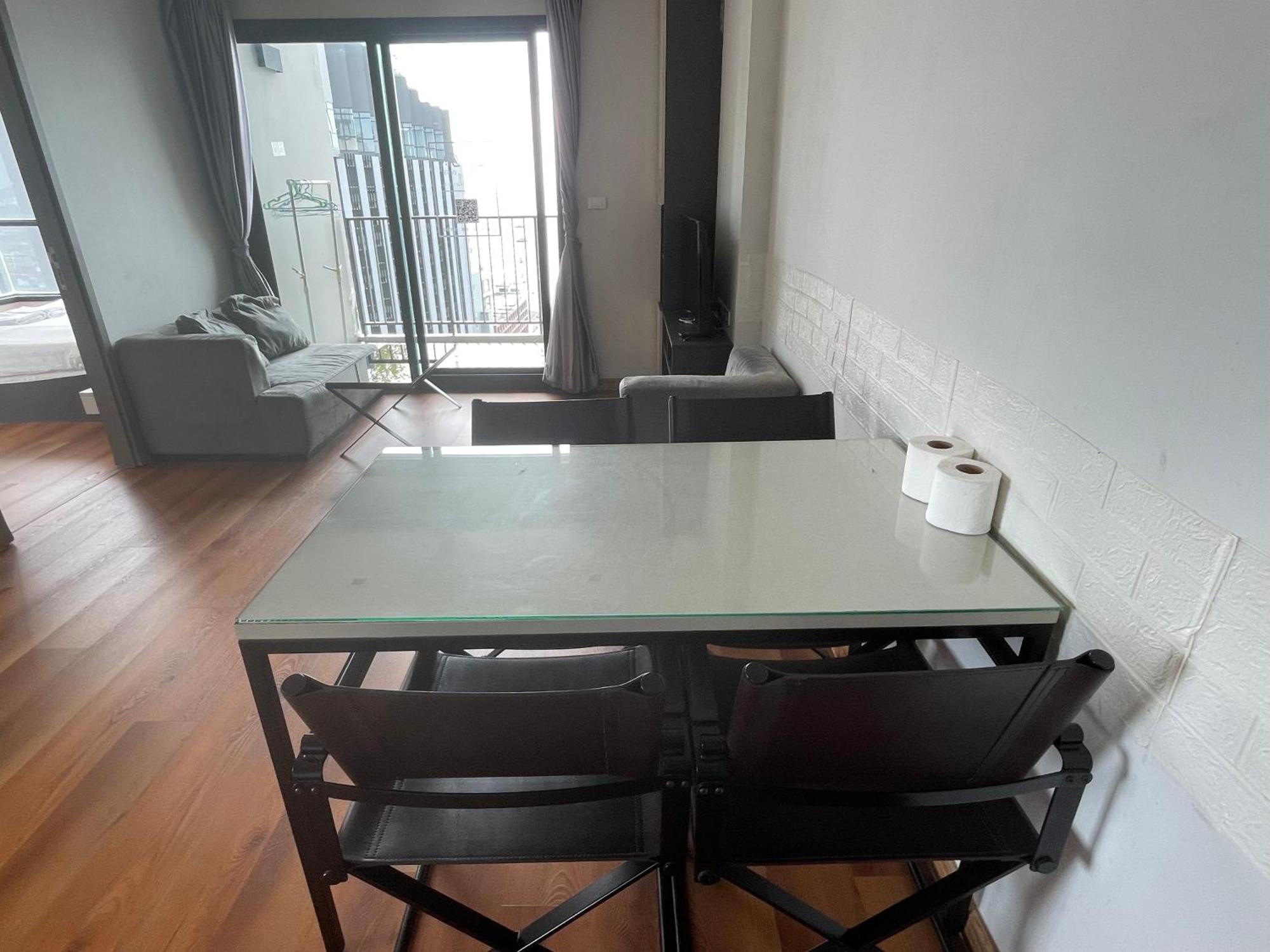 The Base Pattaya By Feng Apartment Ngoại thất bức ảnh