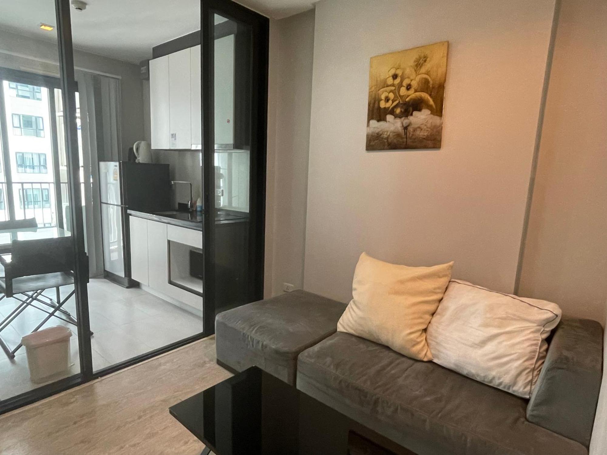 The Base Pattaya By Feng Apartment Ngoại thất bức ảnh